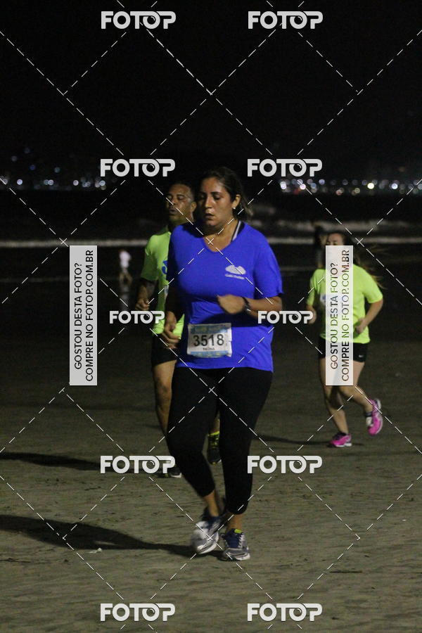 Buy your photos of the eventCircuito Jovem Pan Night Run - Etapa Santos on Fotop