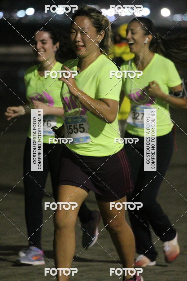 Buy your photos of the eventCircuito Jovem Pan Night Run - Etapa Santos on Fotop