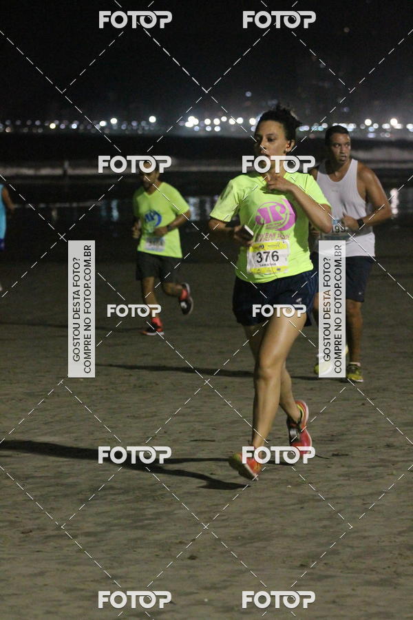 Buy your photos of the eventCircuito Jovem Pan Night Run - Etapa Santos on Fotop