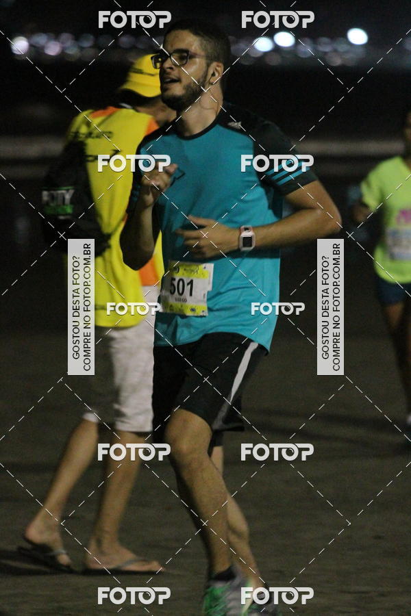 Buy your photos of the eventCircuito Jovem Pan Night Run - Etapa Santos on Fotop