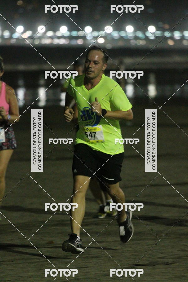 Buy your photos of the eventCircuito Jovem Pan Night Run - Etapa Santos on Fotop