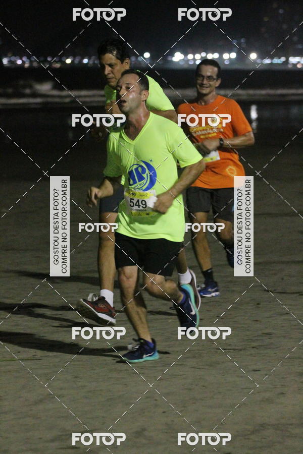 Buy your photos of the eventCircuito Jovem Pan Night Run - Etapa Santos on Fotop