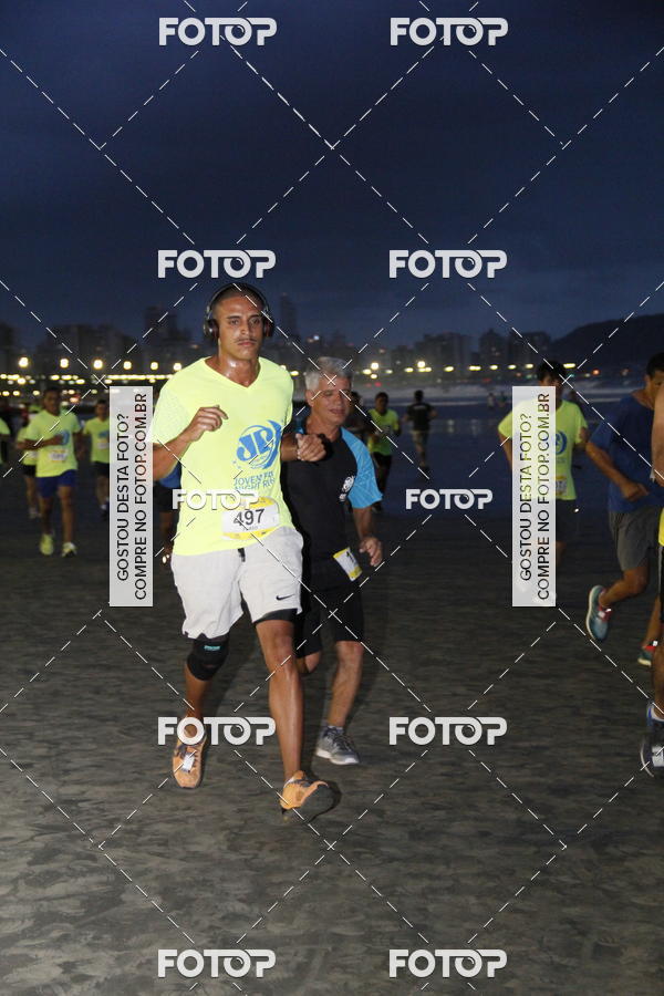 Buy your photos of the eventCircuito Jovem Pan Night Run - Etapa Santos on Fotop