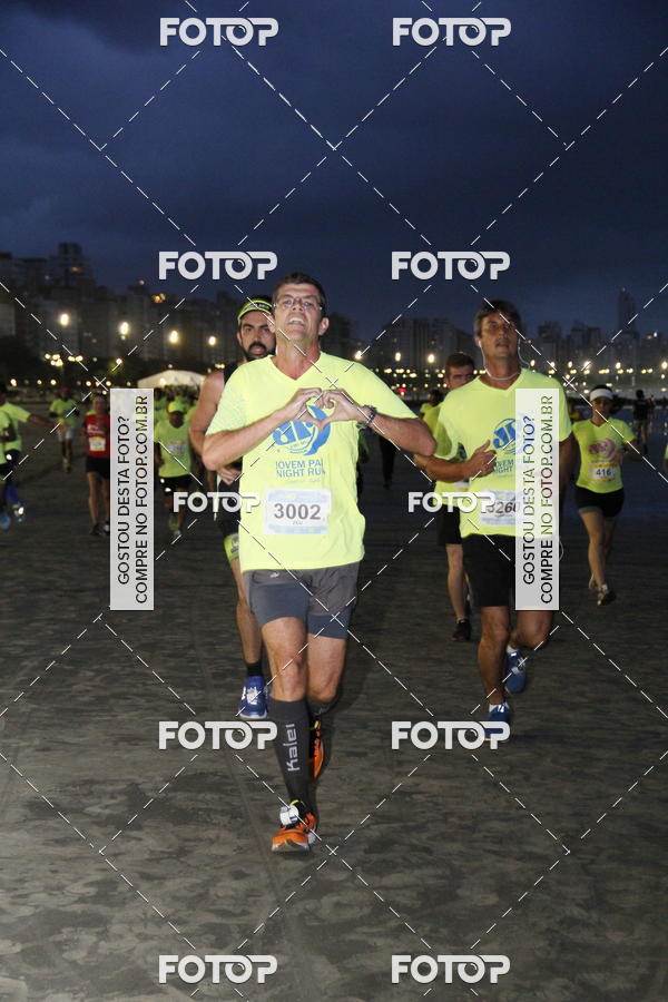 Buy your photos of the eventCircuito Jovem Pan Night Run - Etapa Santos on Fotop