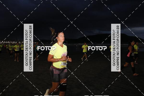 Buy your photos of the eventCircuito Jovem Pan Night Run - Etapa Santos on Fotop