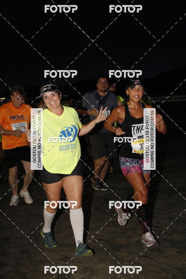 Buy your photos of the eventCircuito Jovem Pan Night Run - Etapa Santos on Fotop
