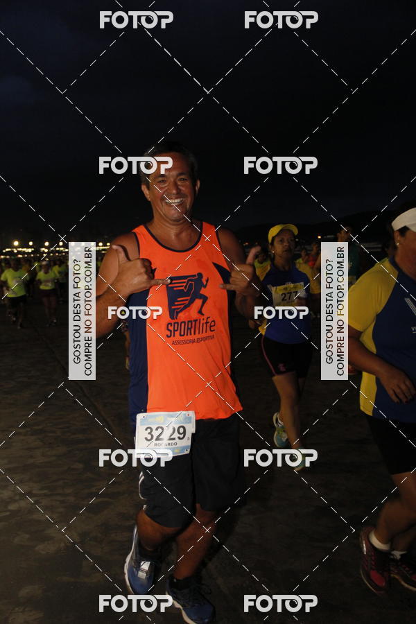Buy your photos of the eventCircuito Jovem Pan Night Run - Etapa Santos on Fotop