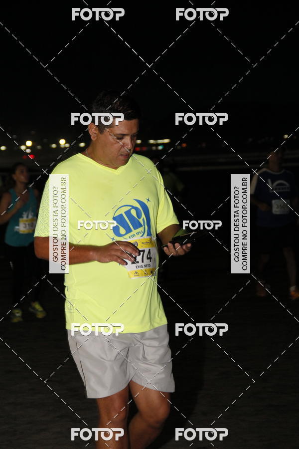 Buy your photos of the eventCircuito Jovem Pan Night Run - Etapa Santos on Fotop