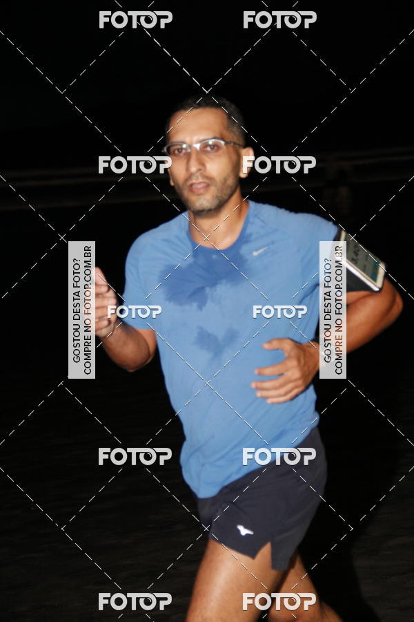 Buy your photos of the eventCircuito Jovem Pan Night Run - Etapa Santos on Fotop