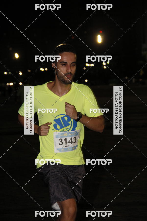 Buy your photos of the eventCircuito Jovem Pan Night Run - Etapa Santos on Fotop