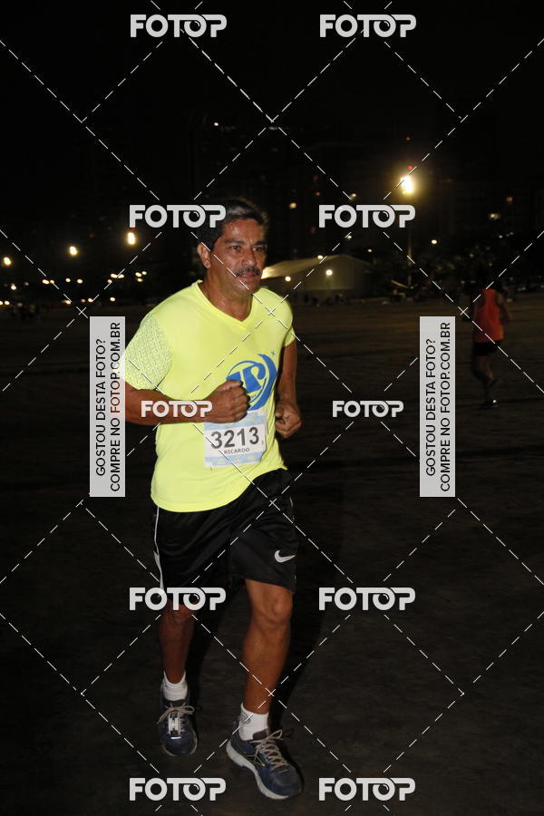 Buy your photos of the eventCircuito Jovem Pan Night Run - Etapa Santos on Fotop