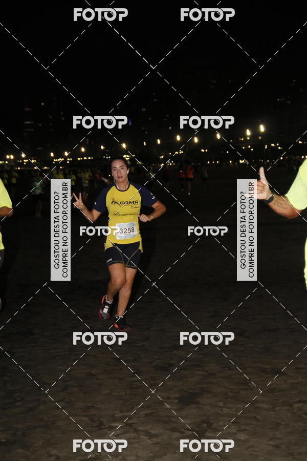 Buy your photos of the eventCircuito Jovem Pan Night Run - Etapa Santos on Fotop