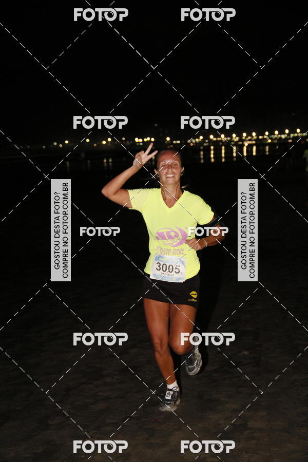 Buy your photos of the eventCircuito Jovem Pan Night Run - Etapa Santos on Fotop