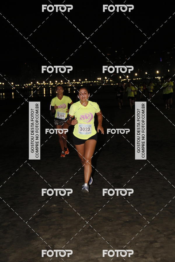Buy your photos of the eventCircuito Jovem Pan Night Run - Etapa Santos on Fotop