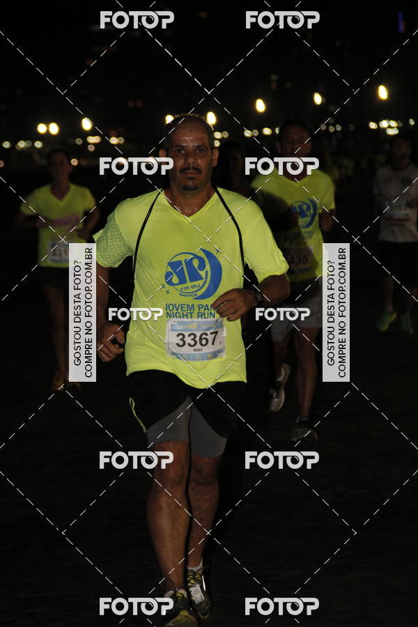 Buy your photos of the eventCircuito Jovem Pan Night Run - Etapa Santos on Fotop