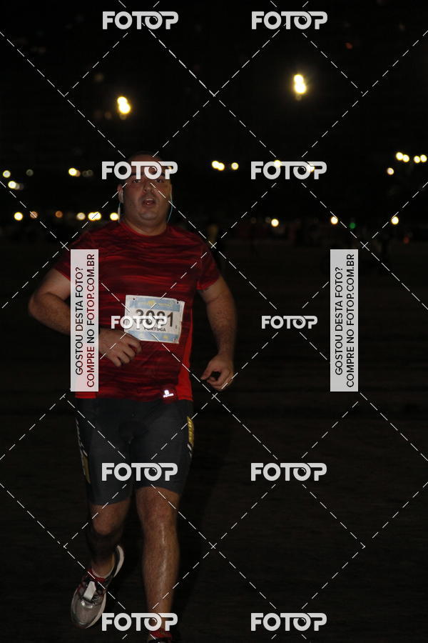Buy your photos of the eventCircuito Jovem Pan Night Run - Etapa Santos on Fotop