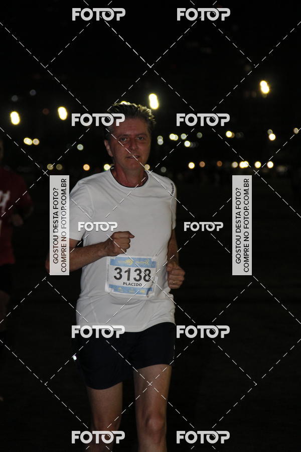 Buy your photos of the eventCircuito Jovem Pan Night Run - Etapa Santos on Fotop