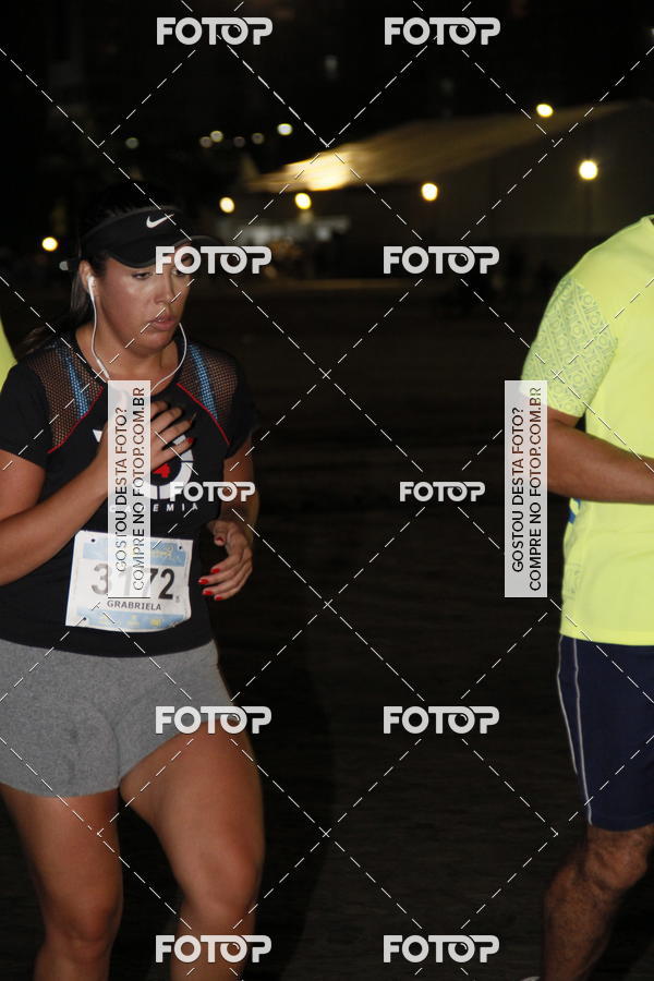 Buy your photos of the eventCircuito Jovem Pan Night Run - Etapa Santos on Fotop