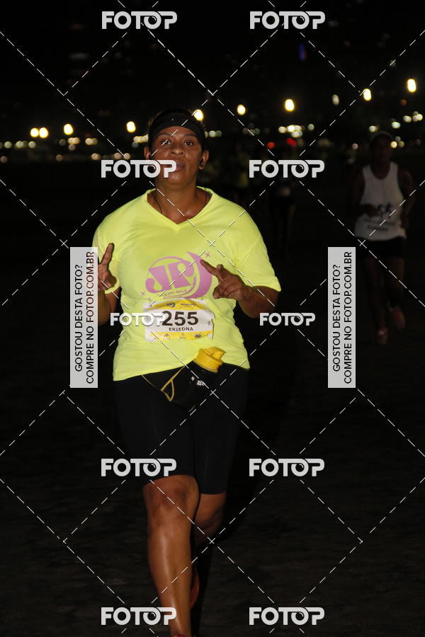 Buy your photos of the eventCircuito Jovem Pan Night Run - Etapa Santos on Fotop