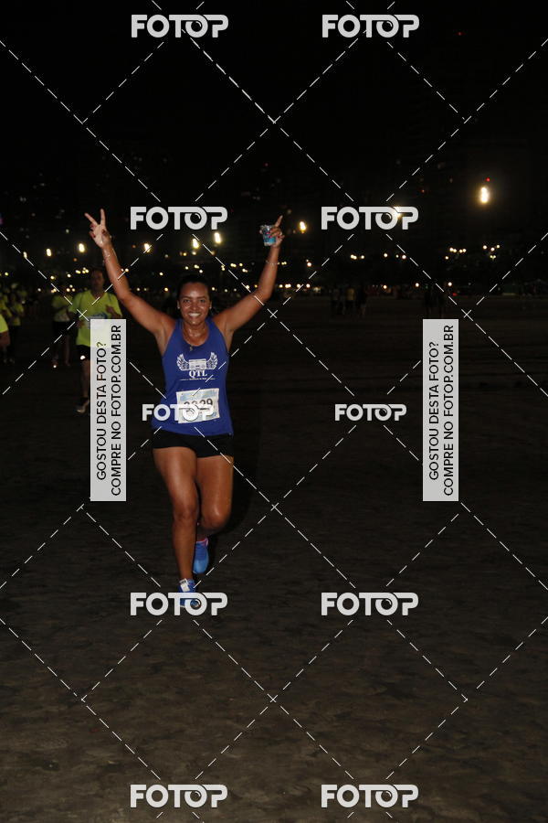 Buy your photos of the eventCircuito Jovem Pan Night Run - Etapa Santos on Fotop