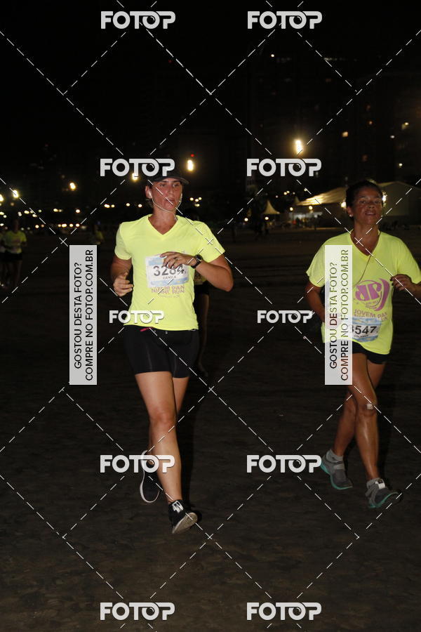 Buy your photos of the eventCircuito Jovem Pan Night Run - Etapa Santos on Fotop