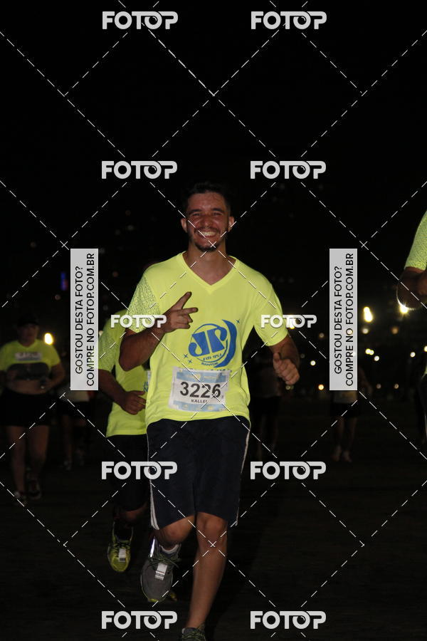 Buy your photos of the eventCircuito Jovem Pan Night Run - Etapa Santos on Fotop