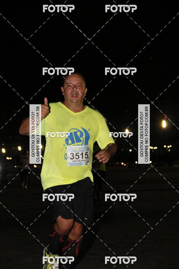 Buy your photos of the eventCircuito Jovem Pan Night Run - Etapa Santos on Fotop