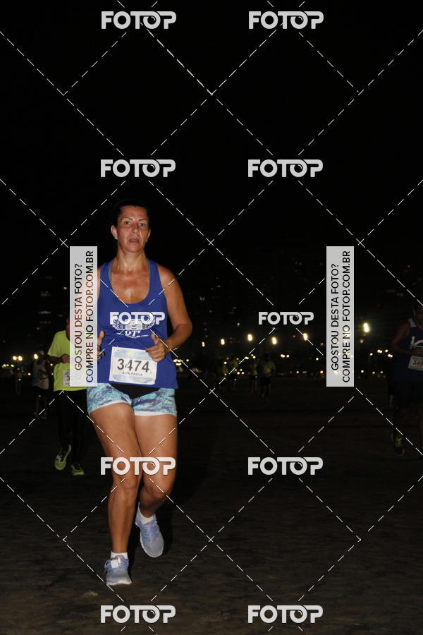 Buy your photos of the eventCircuito Jovem Pan Night Run - Etapa Santos on Fotop