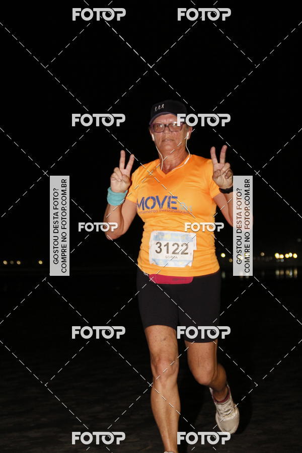Buy your photos of the eventCircuito Jovem Pan Night Run - Etapa Santos on Fotop