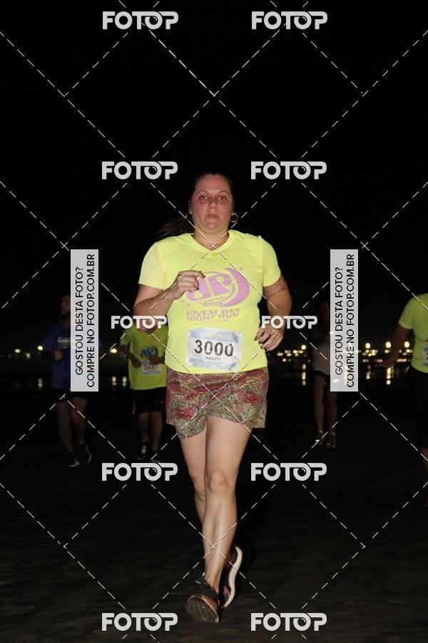 Buy your photos of the eventCircuito Jovem Pan Night Run - Etapa Santos on Fotop
