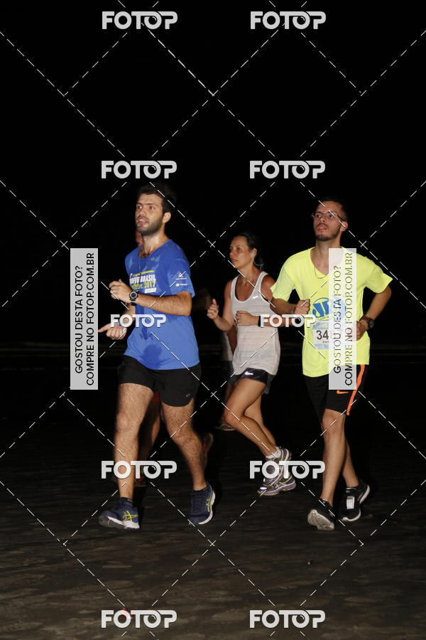 Buy your photos of the eventCircuito Jovem Pan Night Run - Etapa Santos on Fotop