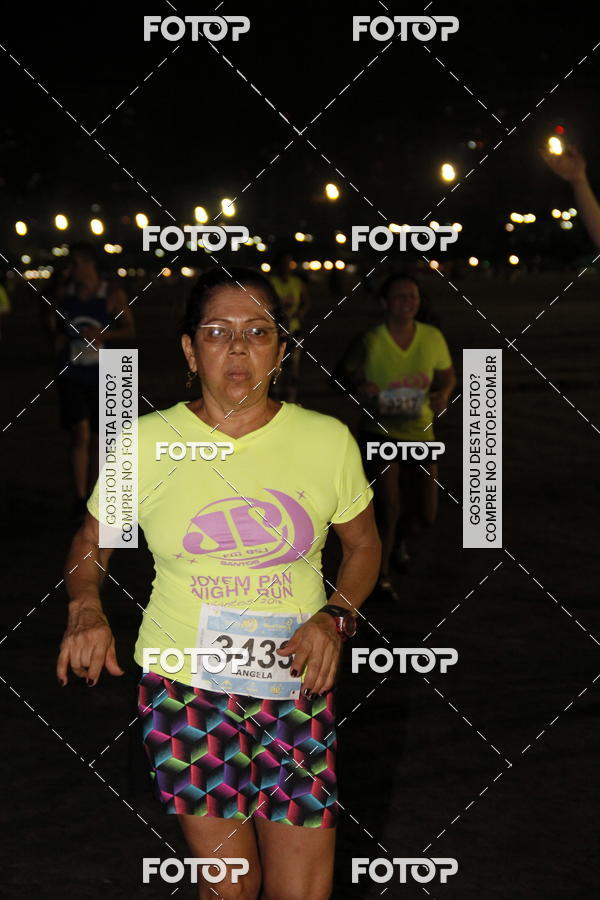 Buy your photos of the eventCircuito Jovem Pan Night Run - Etapa Santos on Fotop