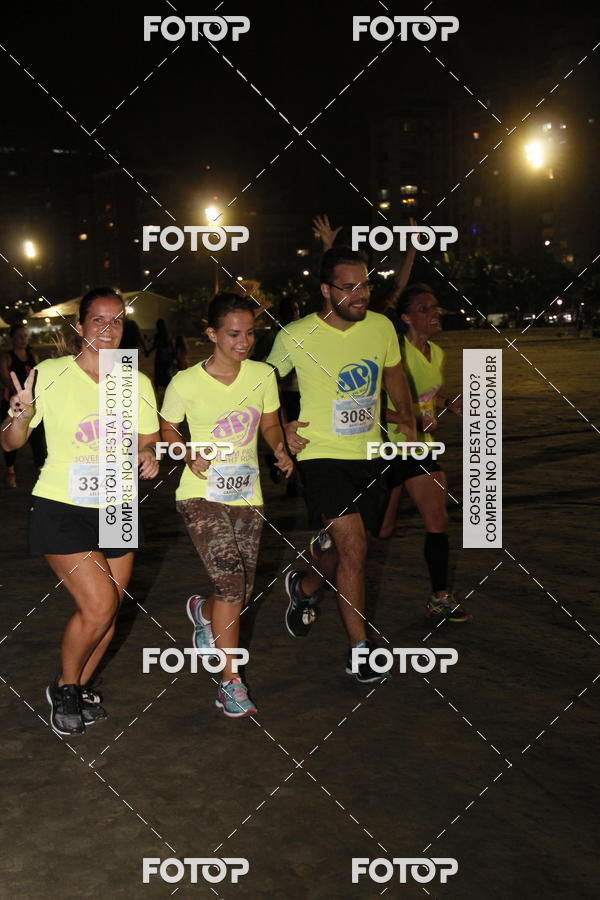 Buy your photos of the eventCircuito Jovem Pan Night Run - Etapa Santos on Fotop