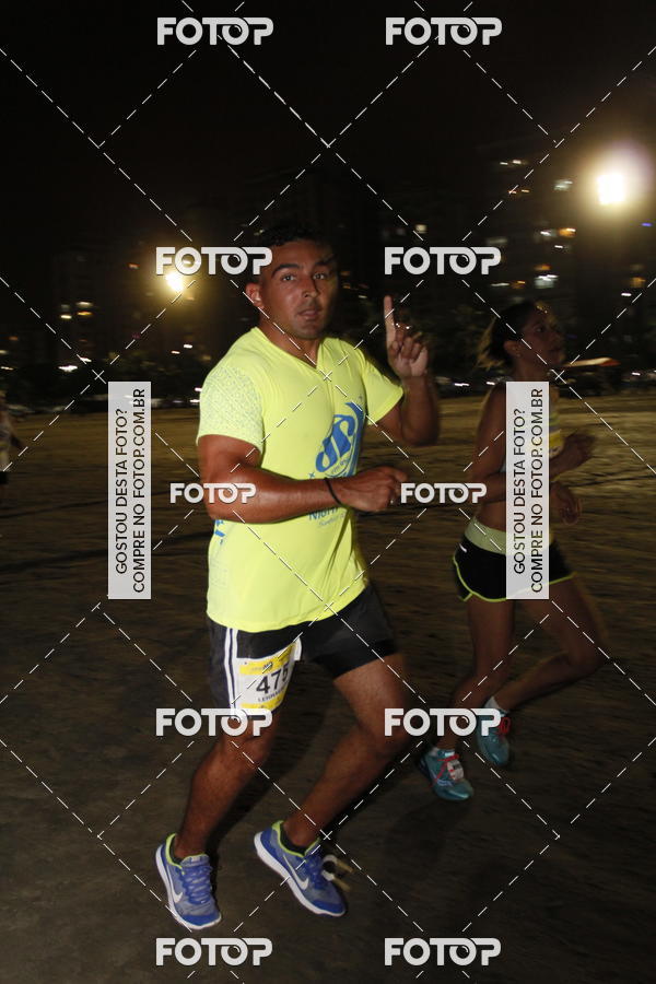 Buy your photos of the eventCircuito Jovem Pan Night Run - Etapa Santos on Fotop