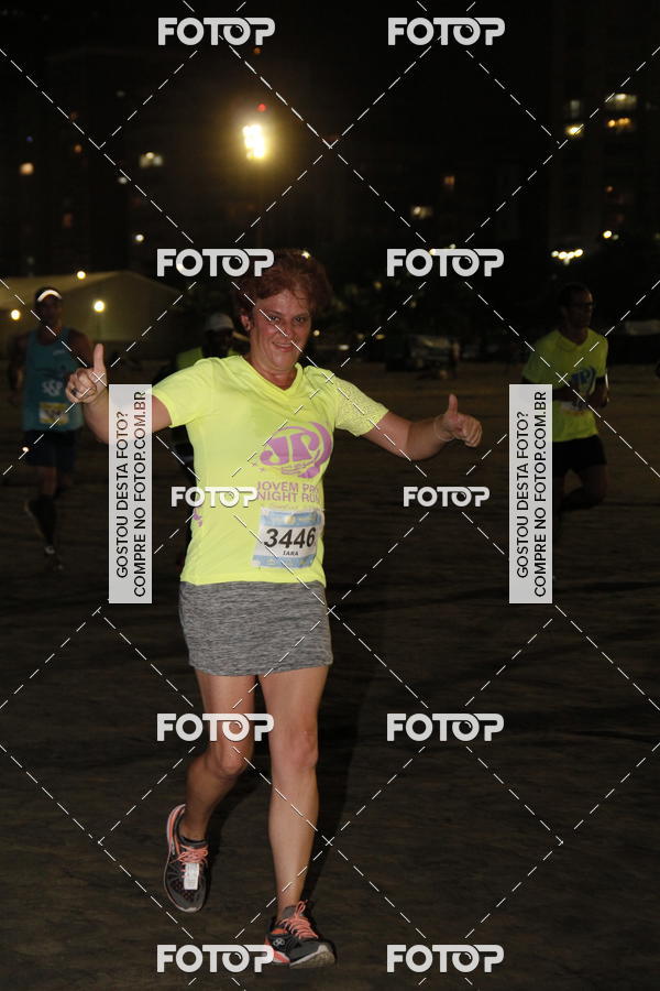 Buy your photos of the eventCircuito Jovem Pan Night Run - Etapa Santos on Fotop