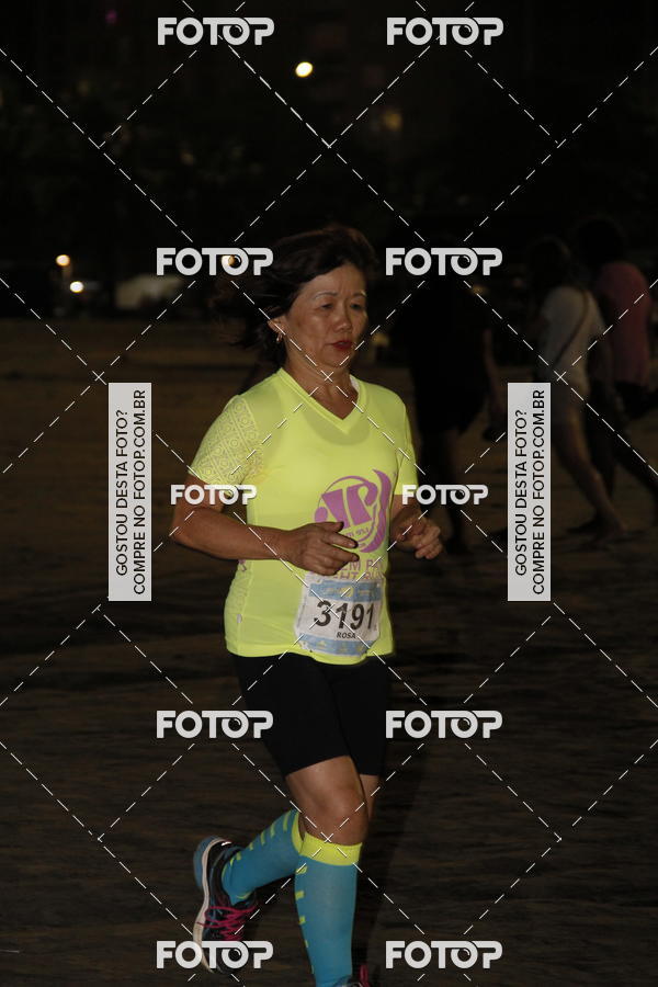 Buy your photos of the eventCircuito Jovem Pan Night Run - Etapa Santos on Fotop