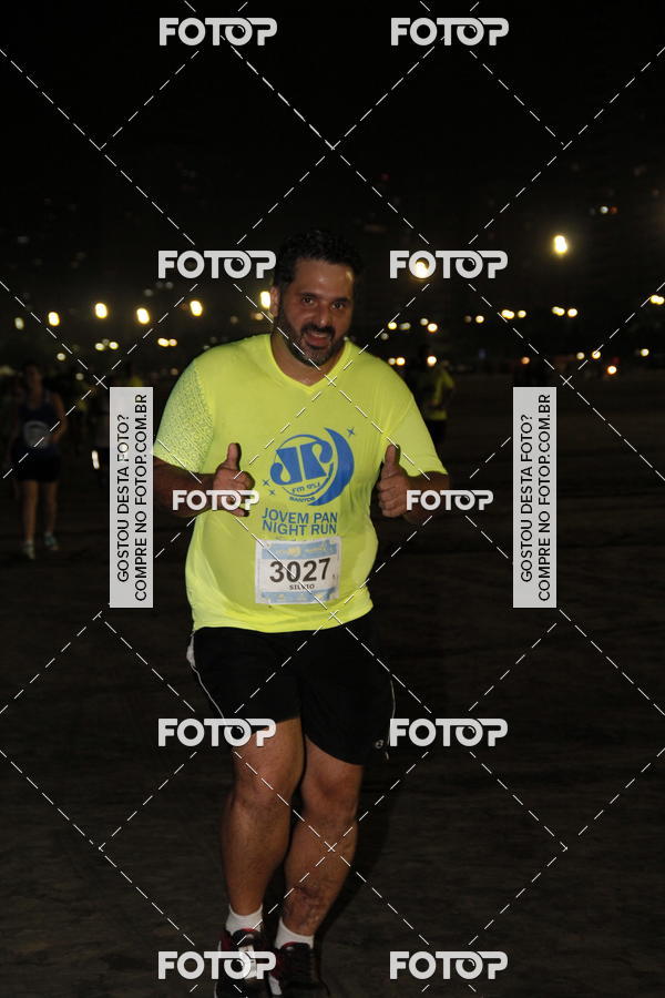 Buy your photos of the eventCircuito Jovem Pan Night Run - Etapa Santos on Fotop