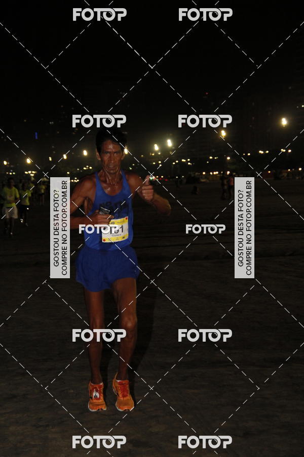 Buy your photos of the eventCircuito Jovem Pan Night Run - Etapa Santos on Fotop