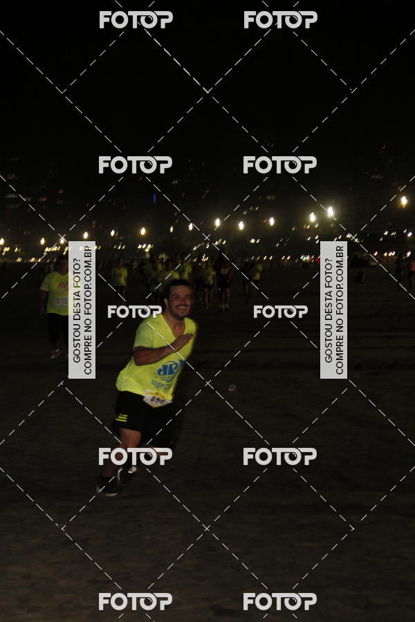 Buy your photos of the eventCircuito Jovem Pan Night Run - Etapa Santos on Fotop