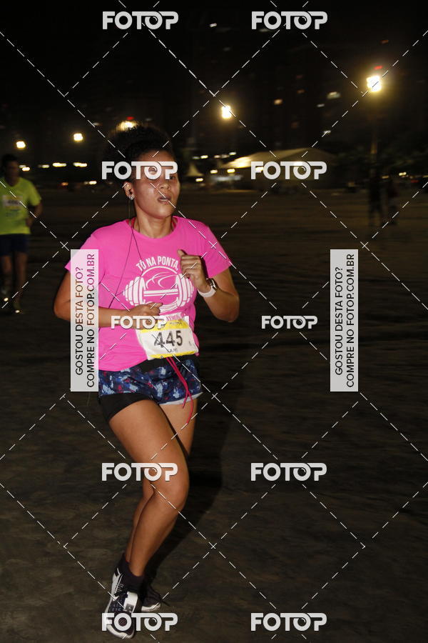 Buy your photos of the eventCircuito Jovem Pan Night Run - Etapa Santos on Fotop