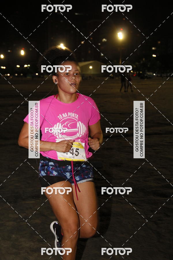 Buy your photos of the eventCircuito Jovem Pan Night Run - Etapa Santos on Fotop