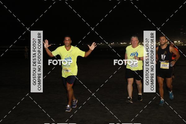 Buy your photos of the eventCircuito Jovem Pan Night Run - Etapa Santos on Fotop