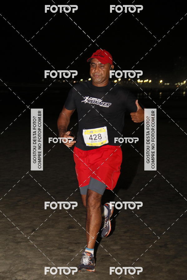 Buy your photos of the eventCircuito Jovem Pan Night Run - Etapa Santos on Fotop