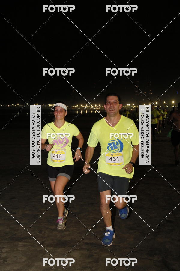 Buy your photos of the eventCircuito Jovem Pan Night Run - Etapa Santos on Fotop