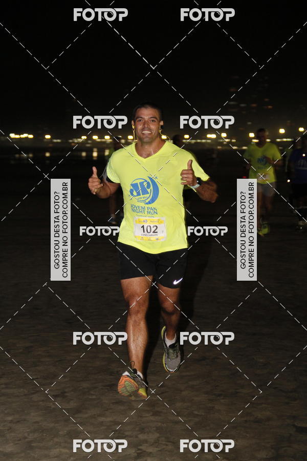 Buy your photos of the eventCircuito Jovem Pan Night Run - Etapa Santos on Fotop
