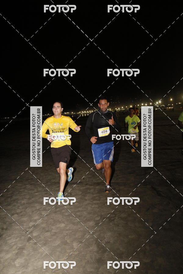 Buy your photos of the eventCircuito Jovem Pan Night Run - Etapa Santos on Fotop