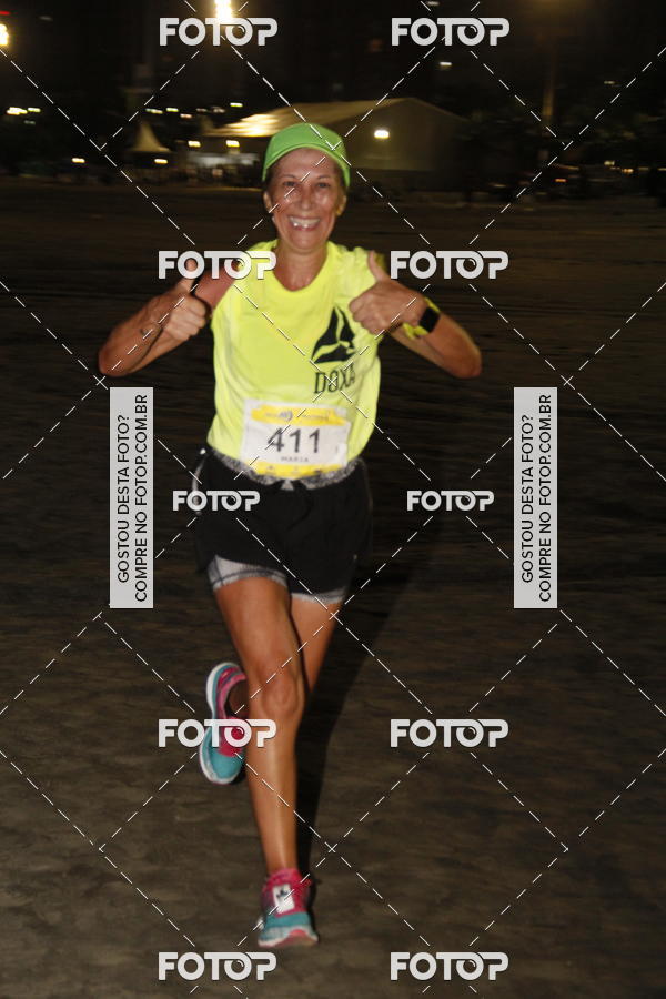 Buy your photos of the eventCircuito Jovem Pan Night Run - Etapa Santos on Fotop