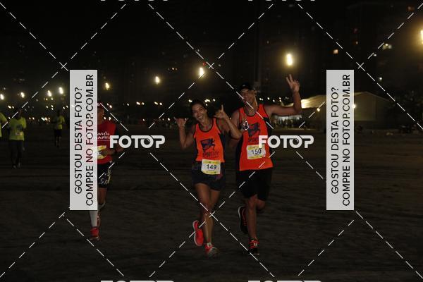 Buy your photos of the eventCircuito Jovem Pan Night Run - Etapa Santos on Fotop