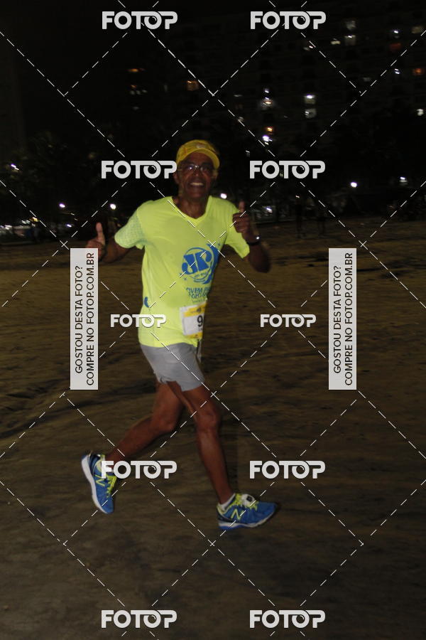 Buy your photos of the eventCircuito Jovem Pan Night Run - Etapa Santos on Fotop