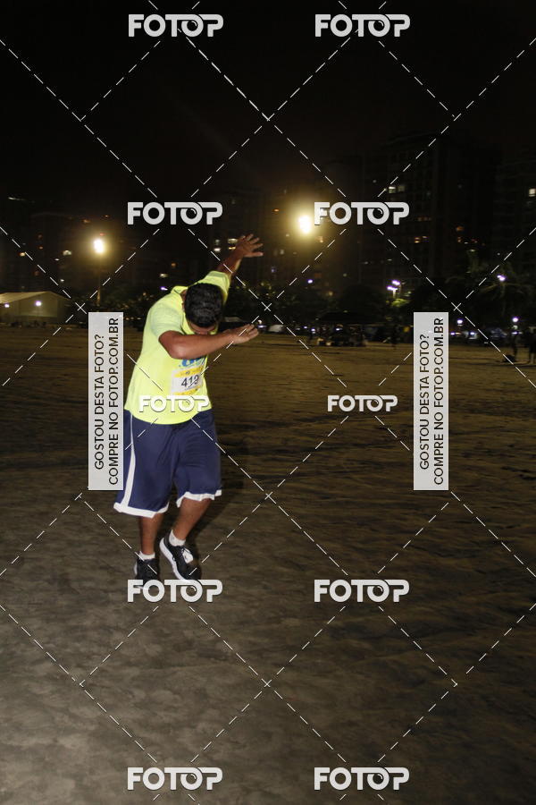 Buy your photos of the eventCircuito Jovem Pan Night Run - Etapa Santos on Fotop